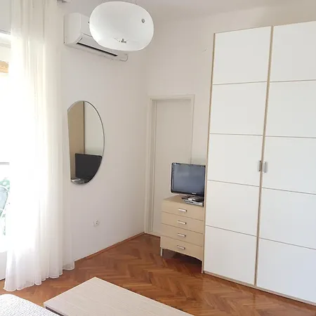 Anticevic Apartament *