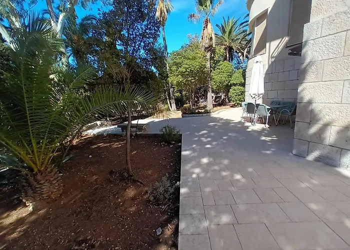 Anticevic Apartment Hvar Town